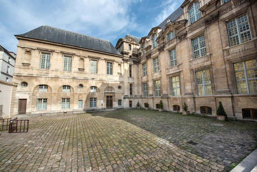 Paris: Discover the hidden architecture gems of Le Marais - Final Thoughts