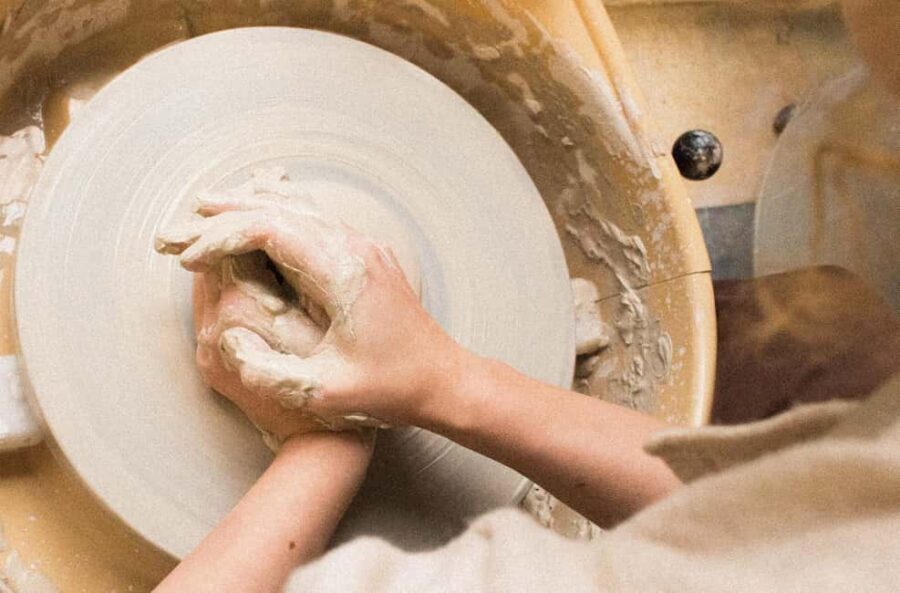 Paris : Discover the potter's wheel with Lucie. - Final Thoughts: Is This Experience Worth It?
