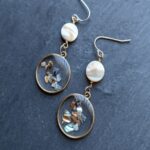 Paris: Duo Resin Jewelry Workshop (Necklace & Earrings) - An In-Depth Look at the Floral Resin Jewelry Workshop in Paris