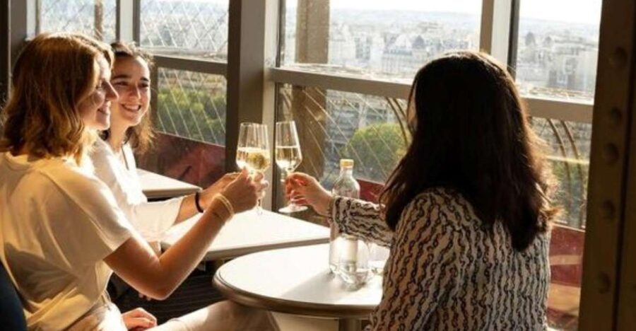 Paris: Eiffel Lunch, 2nd Floor or Summit Ticket & Cruise - A Detailed Look at the Experience