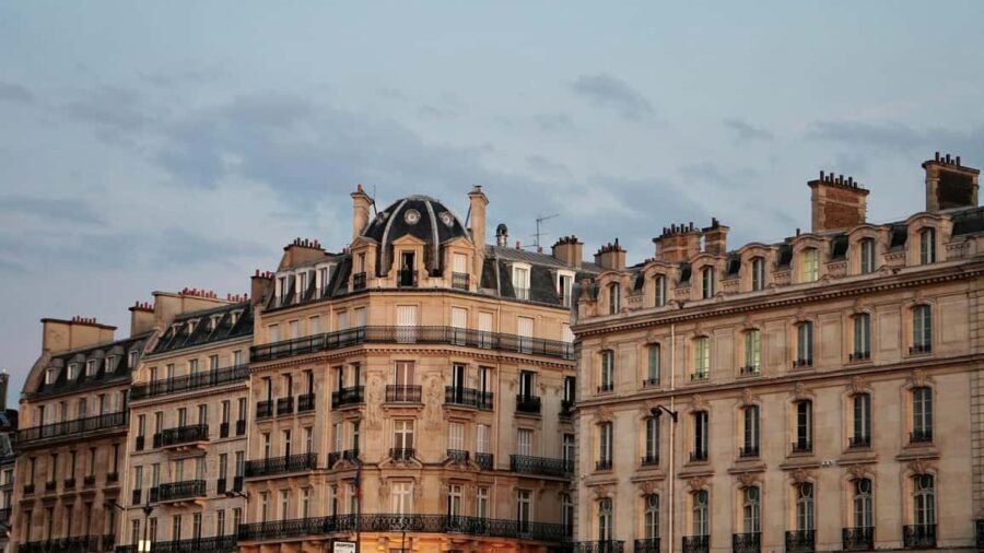 Paris: Explore the City of Light on a Magical Walking Tour - The Practical Side: What You Need to Know