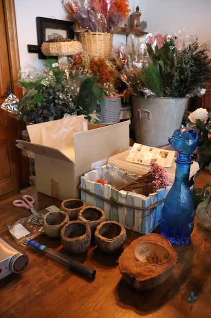 Paris: Floral scented Candle making worskshop - Practical Details and Tips