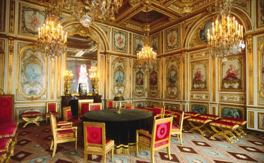 Paris: Fontainebleau and Barbizon Day Trip - Practical Details and Tips