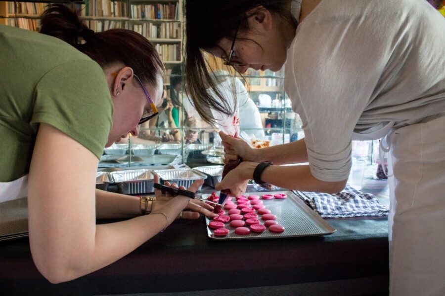 Paris: French Macarons Baking Class with a Parisian Chef - Who Will Enjoy This Experience?