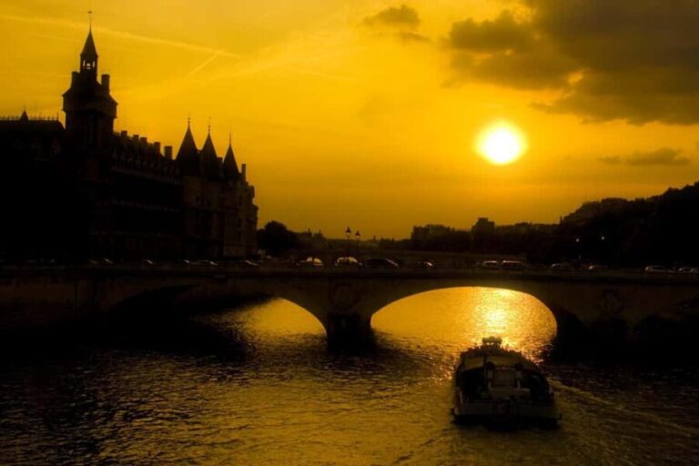 Paris: Ghosts, Legends & Mysteries Evening Walking Tour - The Sum Up