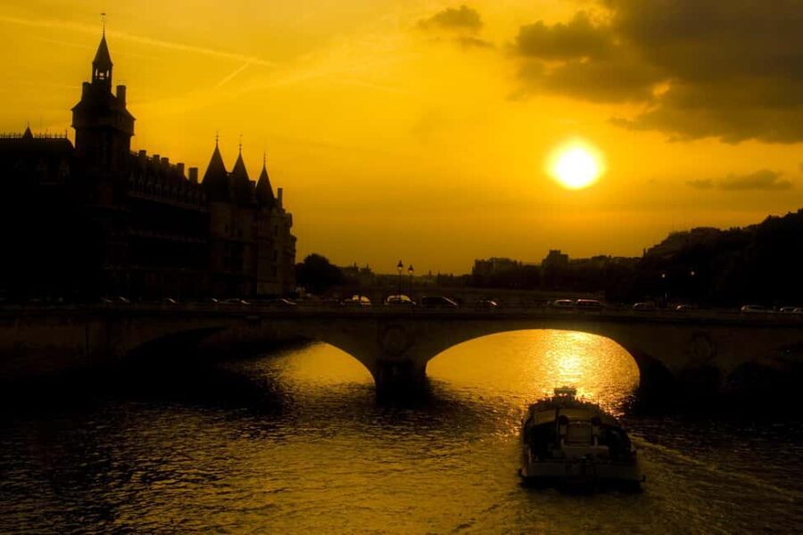 Paris: Ghosts, Legends & Mysteries Evening Walking Tour - The Sum Up