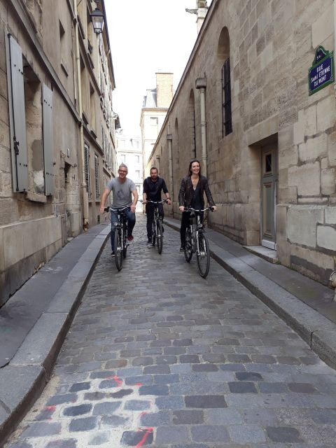 Paris: Guided Bike Tour Like a Local - The Experience in Detail
