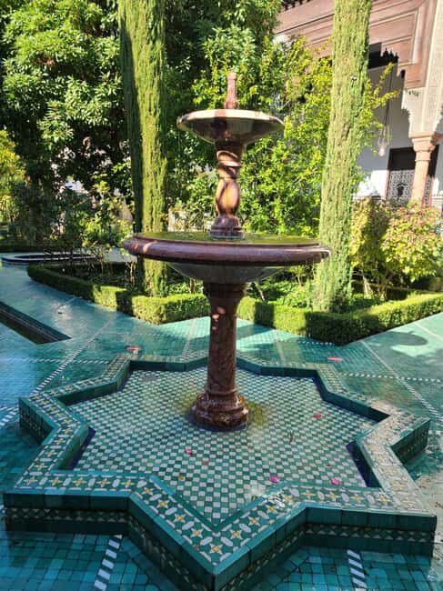Paris: Guided Tour of the Grand Mosque & Secret Gardens - Analyzing the Value