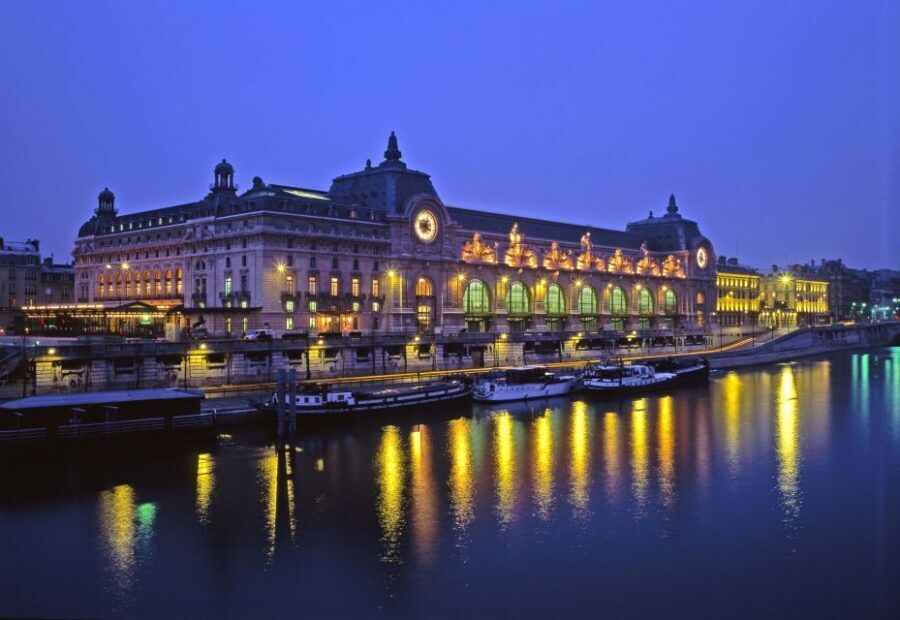 Paris: Happy Hour Evening Cruise on the Seine River - Practical Details and Tips