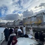 Paris: Illuminations River Cruise with Audio Commentary - A Deep Dive into the Seine: The Experience in Detail