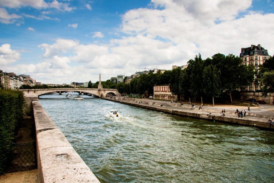 Paris Latin Quarter 2-Hour Private Walking Tour - A Deep Dive into Each Stop