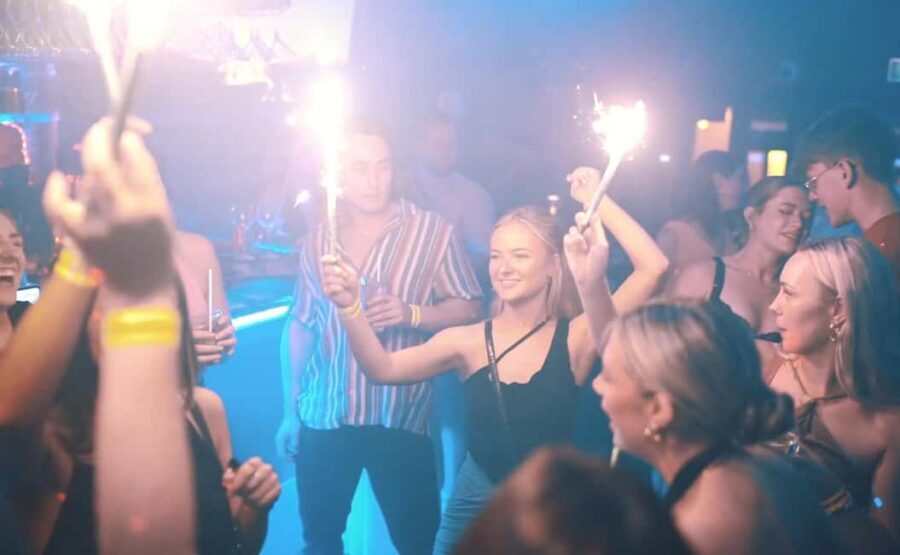 Paris: Latin Quarter Guided Pub Crawl to Bars and Clubs - The Itinerary in Detail
