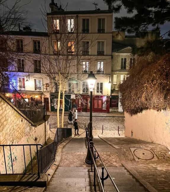 Paris: Le Marais District Guided Walking Tour with Coffee - An In-Depth Look at the Tour Experience