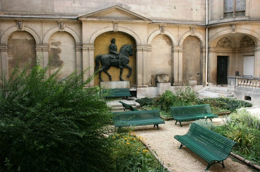 Paris: Le Marais Walking Tour - Practical Details and What You Should Know