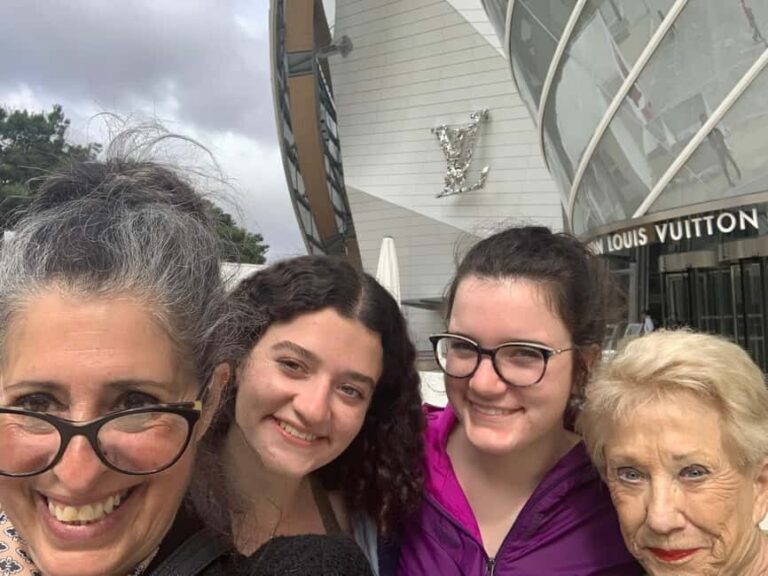 Paris: Louis Vuitton Foundation Exterior Tour with Entry - Final Thoughts