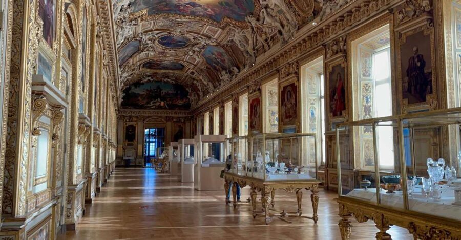 Paris: Louvre Mona Lisa Private Guided Tour with First Entry - A Step-by-Step Look at the Itinerary