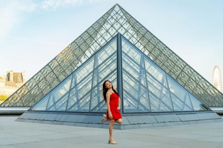 Paris: Louvre Photo Shoot - An In-Depth Look at the Louvre Photo Shoot Experience