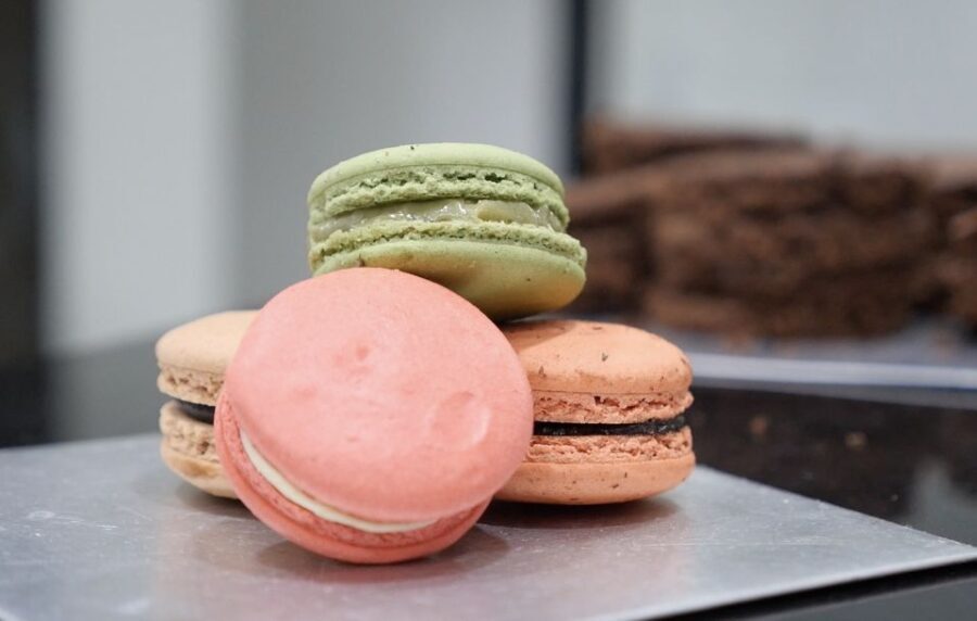 Paris: Montmartre Foodie Tour with Tastings - Who Should Consider This Tour?