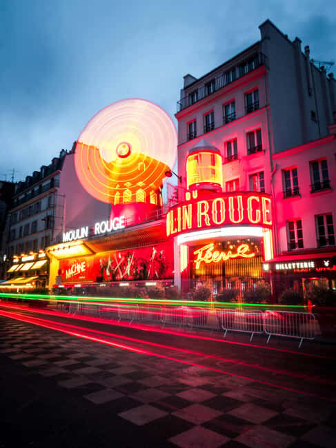 Paris: Montmartre & Sacré-Cur Highlights Walking Tour - Who Should Consider This Tour?