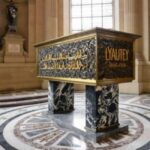 Paris: Napoleon's Tomb Entry Ticket and Tour - A Closer Look at the Experience