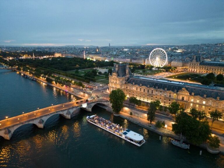 Paris: New Year's Eve Diamant Bleu Special Dinner Cruise - Who Will Love This Experience?