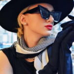 Paris: Old Money Photo Shoot with Outfits and Accessories - What You Can Expect from the Experience
