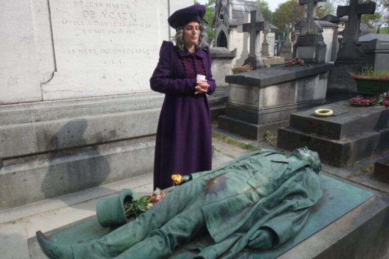 Paris: Père Lachaise Cemetery Guided by the Great Sibylle - Why You Should Consider This Tour