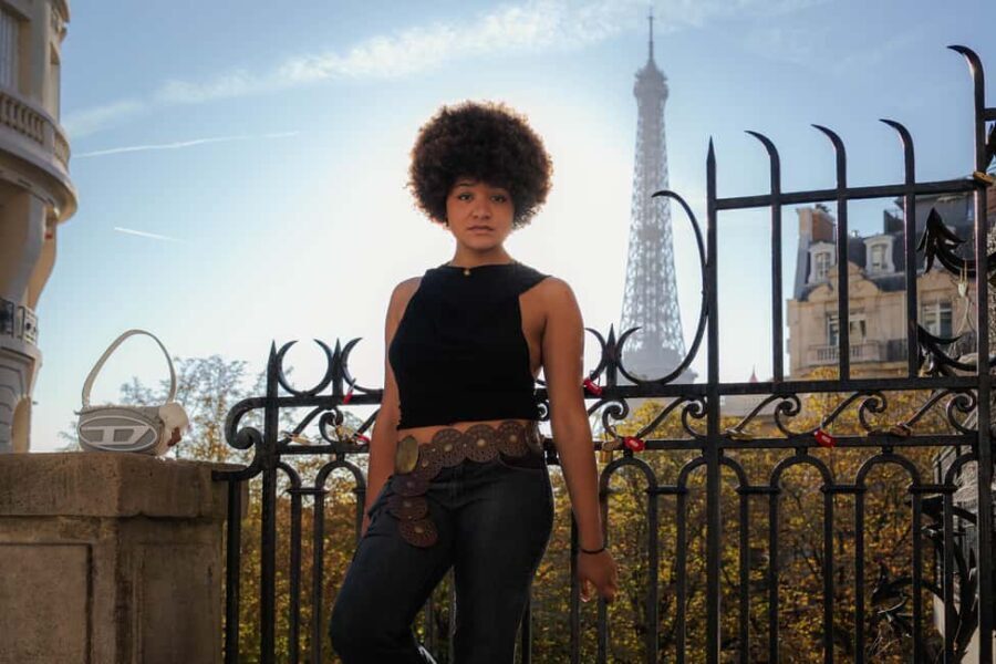 Paris Portrait Photoshoot at the Eiffel Tower - Practical Tips