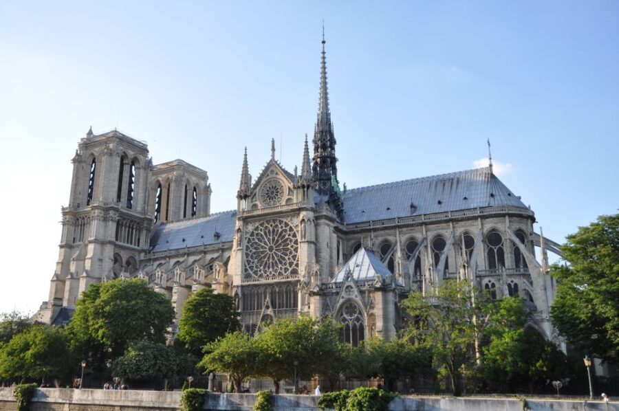 Paris: Private Customizable City Tour in Spanish - Who Would Love This Tour?