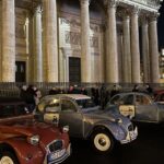 Paris: Private Guided City Tour at Night in Citroën 2CV - The Charm of the Vintage Car