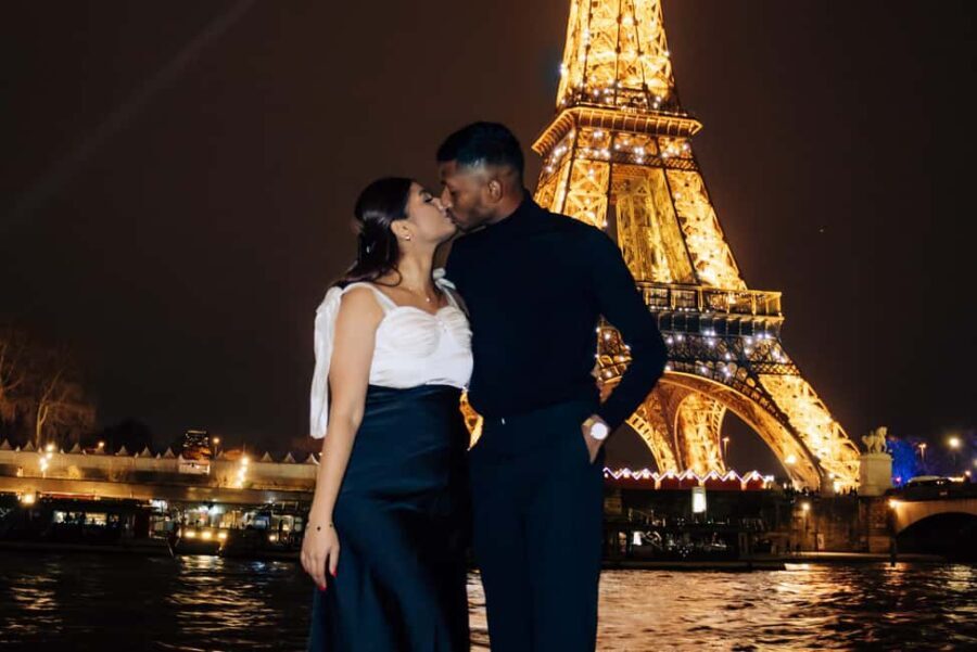 Paris: Private Photo Shoot in Two Locations - Who Is This Tour Best For?