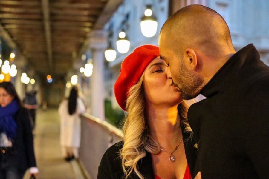 Paris: Romantic Photoshoot for Couples - The Sum Up