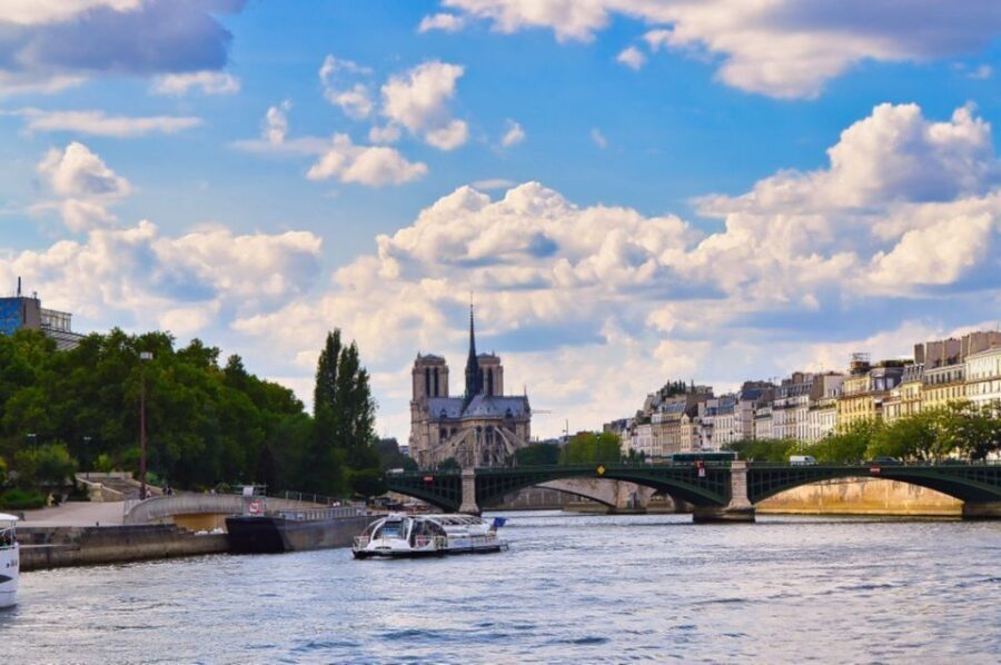Paris: Seine Cruise with Snack/Optional Eiffel Tower Ticket - A Detailed Look at the Experience