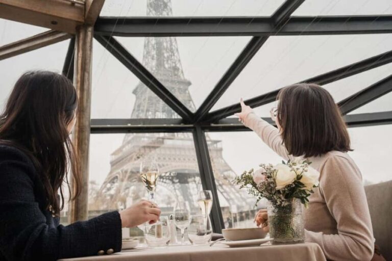 Paris: Sightseeing Cruise on the Seine with 3-Course Lunch - What’s in the package and what’s not