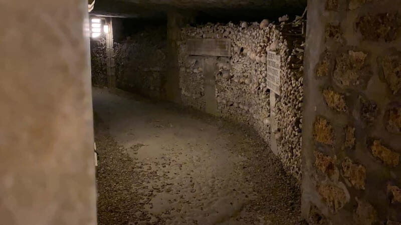 Paris: Small-Group Catacombs Tour with Skip-the-Line Entry - An In-Depth Look at the Paris Catacombs Tour