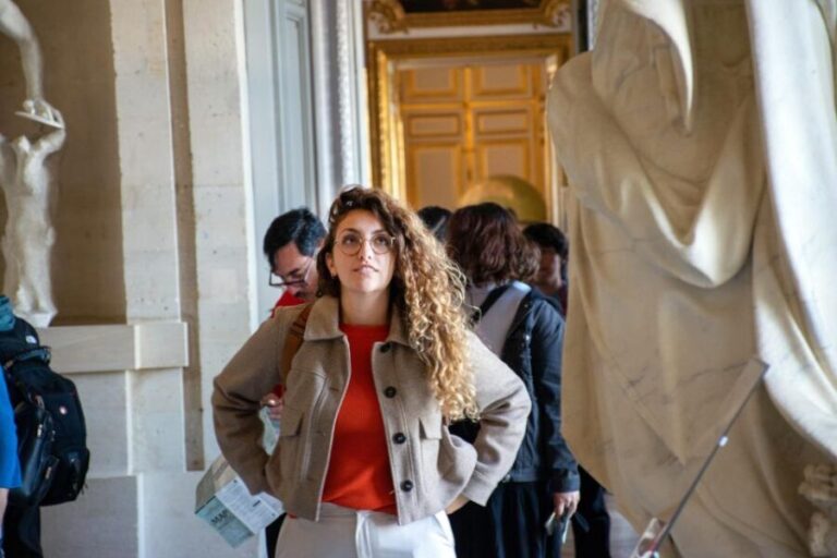 Paris to Versailles: Private Guided Tour with Transport - The Value of a Private Guide and Transport