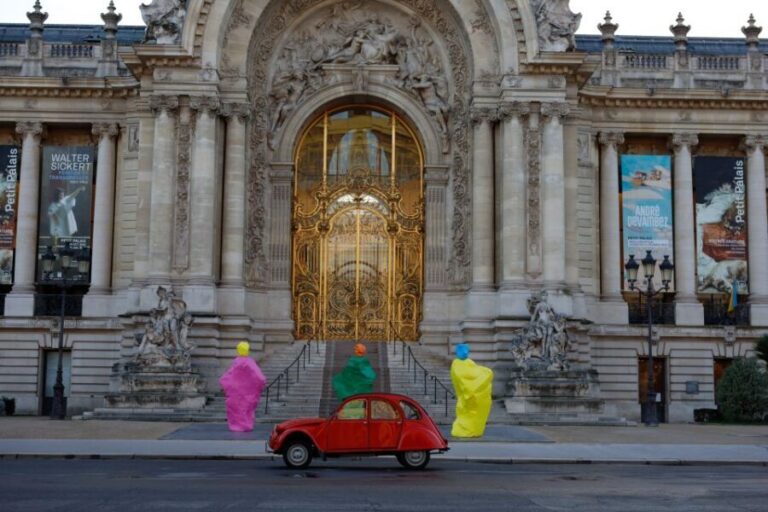 Paris :Tour 2CV Paris Secret - What Makes This Tour Special?