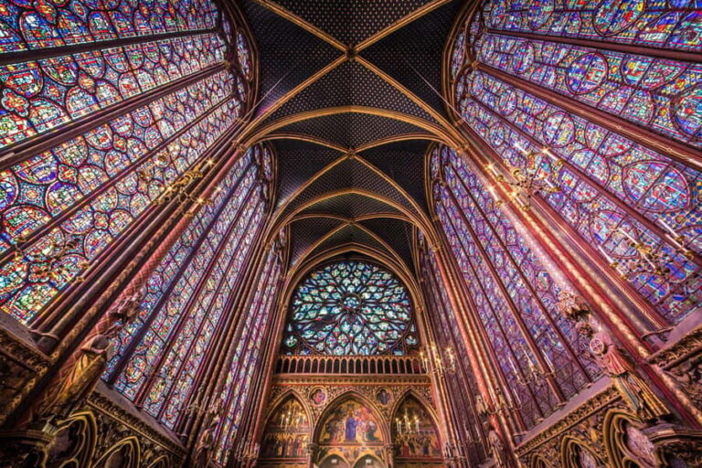 Paris: Walking Tour with Notre Dame or Ste-Chapelle Access - Authentic Insights from Past Travelers