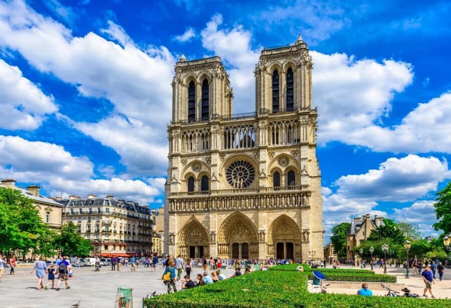 Paris:Notre-Dame Cathedral Interior and Exterior Guided Tour - Who Will Love This Tour?