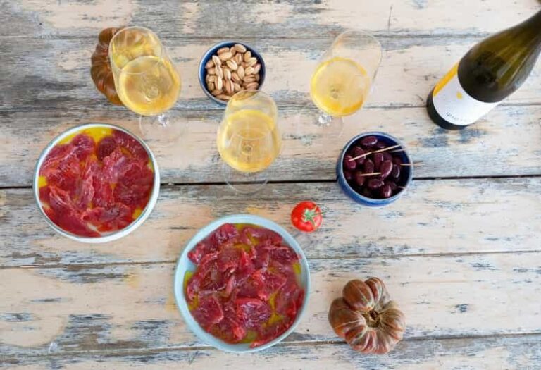 Paros: Wine tasting at Local Winery - An Insider’s Guide to the Paros Wine Tasting Experience