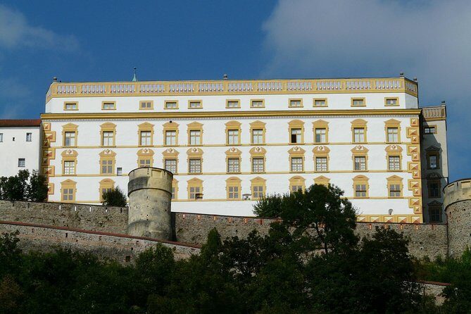 Passau Private Walking Tour With A Professional Guide - Who Should Consider This Tour?