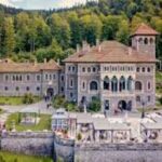 Peles Castle, Cantacuzino Castle and Bran Castle Tour From Brasov - Why This Tour Works Well