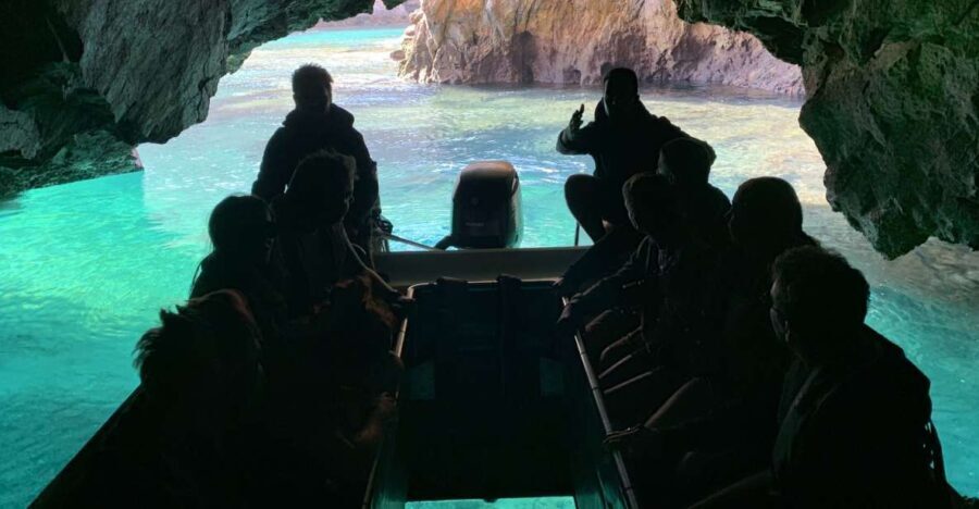 Peniche: Berlenga Island and Cave Tour - Exploring the Island
