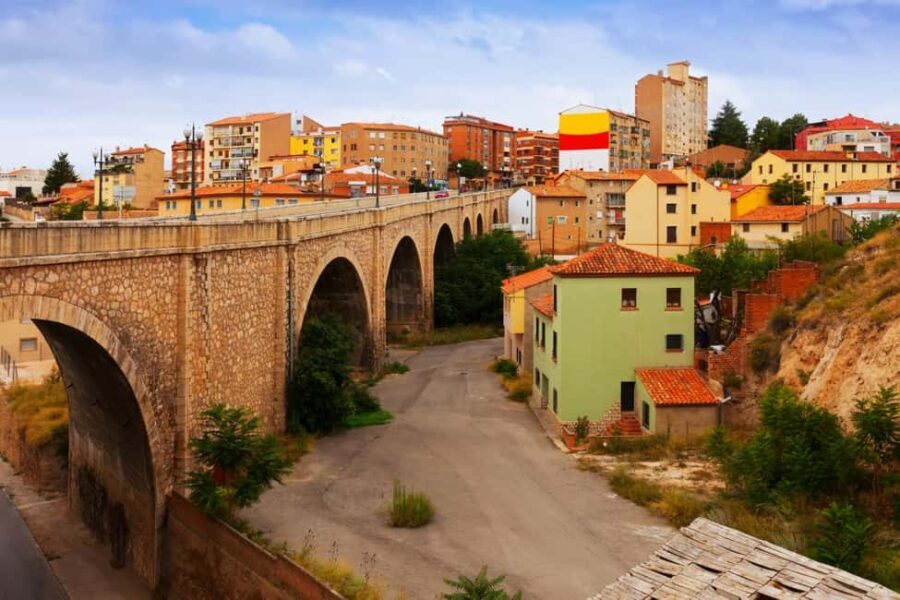 Perpignan: Express Walk with a Local in 60 minutes - A Detailed Look at the Perpignan Express Walk