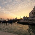 Photo with a professional photographer in Venice - A Deep Dive into the Venice Photo Tour