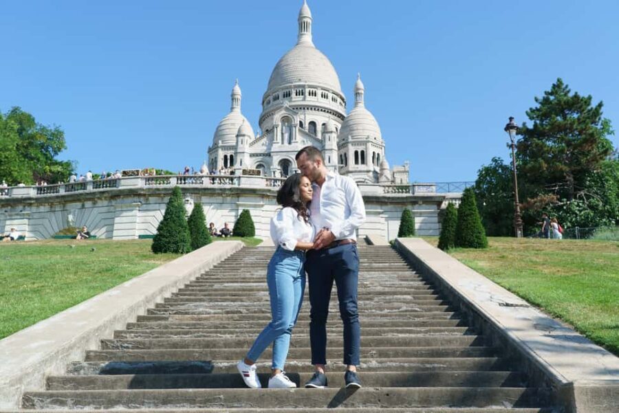 Photographer in Paris: Eiffel Tower and the most beautiful spots for a photo shoot - A Deep Dive into the Paris Photo Experience