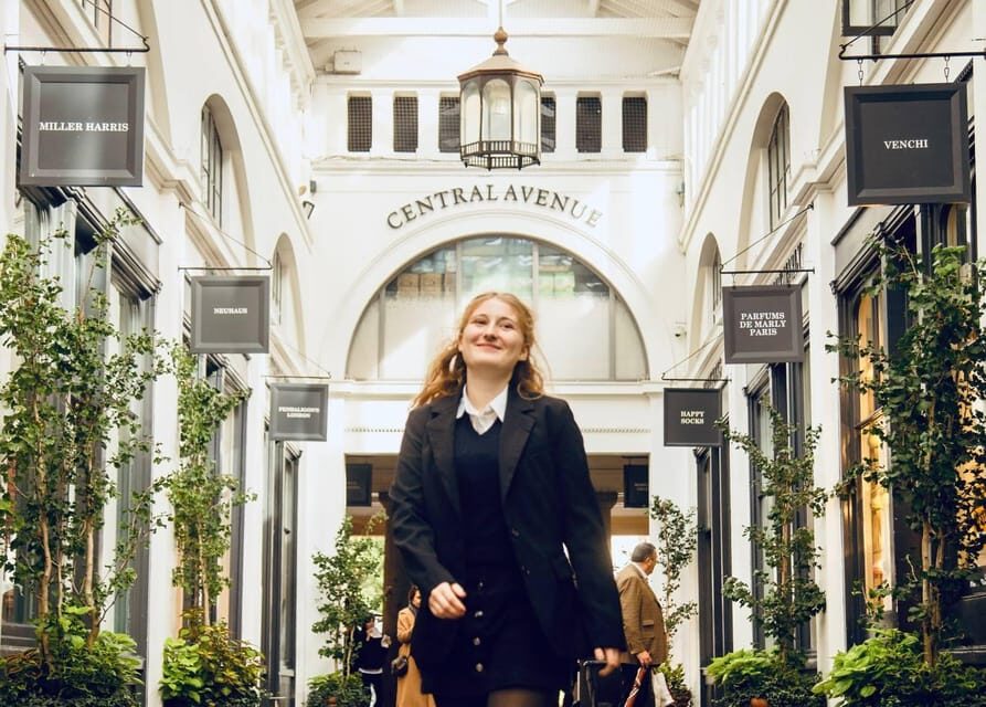 Photoshoot at Notting hill,Covent Garden,St Paul Cathedral - What’s on the Itinerary?