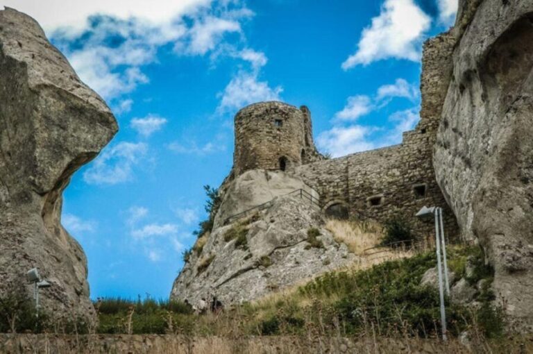 Pietrapertosa: Walking Guided Tour - Practical Details and Value