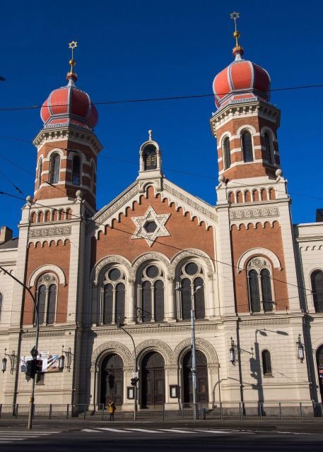 Pilsen: Private Walking Tour - A Closer Look at the Pilsen Private Walking Tour