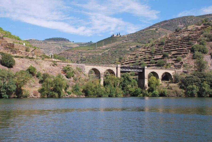 Pinhão: 4 Hour Douro Valley Kayak Rental - An In-Depth Look at the Douro Valley Kayak Experience